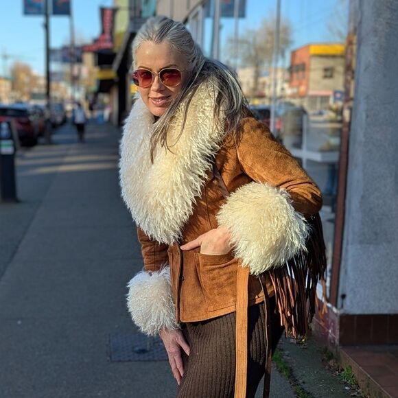 New Zealand Shearling Penny Lane Jacket - Picture 3 of 12
